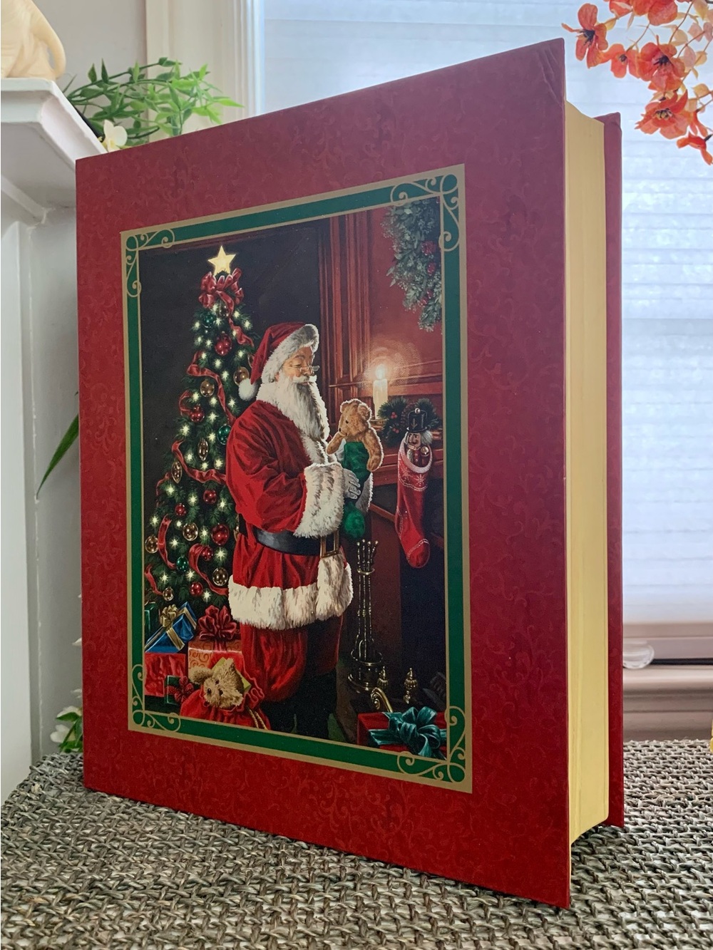 Brother Sister Design Studio 3 in 1) Holiday Santa Nesting Keepsake Book Boxes